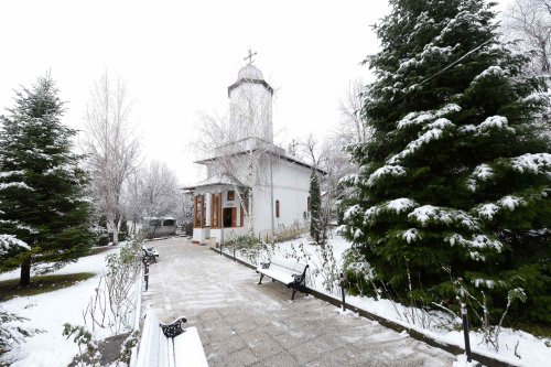 Strehareț, mănăstirea renăscută din suferință și răbdare