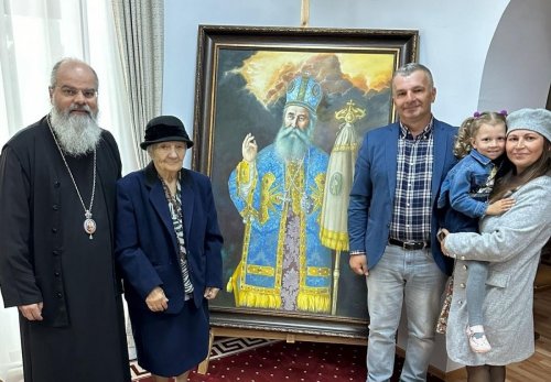 Urmași ai familiei Episcopului martir Grigorie Leu în vizită la Episcopia Hușilor
