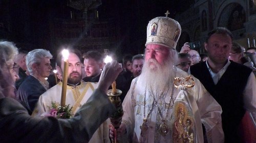 Lumina Sfântă oferită credincioșilor din Timișoara