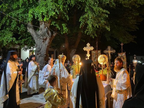 Slăvitul praznic al Învierii Domnului Hristos la Mănăstirea Văratec